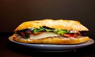 Bocadillo Vegetal De Atún