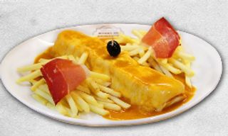 FRANCESINHA MUSEU C/ BATATA  FRITA
