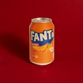 Fanta Naranja lata 330ml.