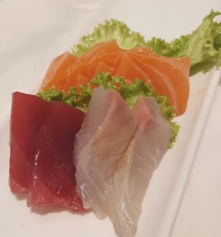 321.Sashimi misto 8 pezzi