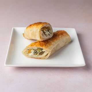 Pita sa zeljem i sirom  150 grama