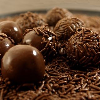 9 BRIGADEIROS (MIX)