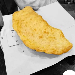 Calzone fritto cicoli