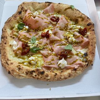 Pizza Mortadella (33 Cm.)