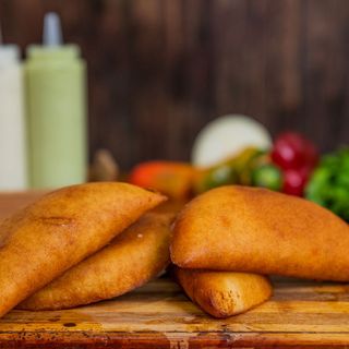 Empanada de Carne Mechada