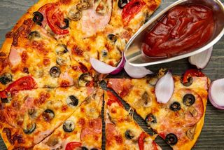 Pizza cu pui Ø 32cm