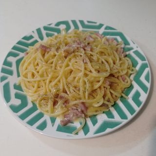 Tallarines a la carbonara