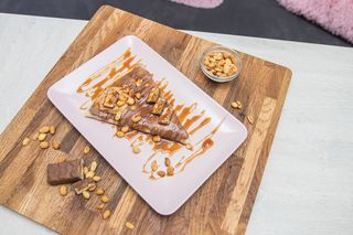 Kikiriki maslac - Snickers 