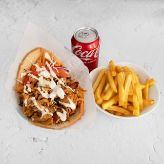 Pita Con Patatas Y Coca-Cola Sabor Original lata 330ml.