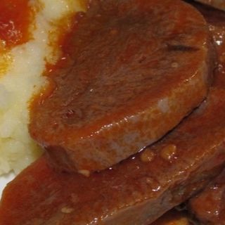 Língua de Porco Estufada 