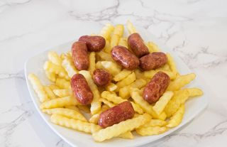 Salchipapas 