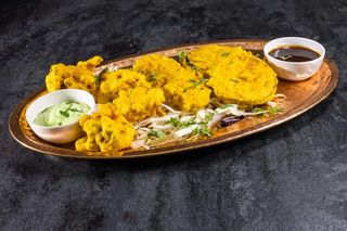 3. MIX VEG. PAKORA (8 szt.)