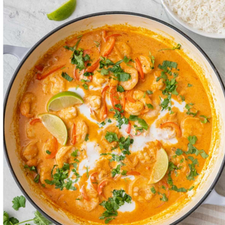 Red curry with mix seafood [curry vermelho com mix de frutos do mar]