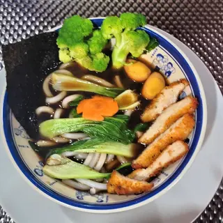 Udon de pollo