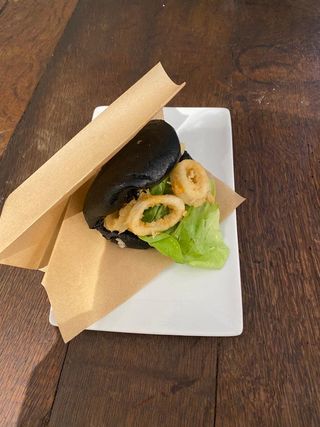 Bao De Calamares Y Mayo Tom Yum 