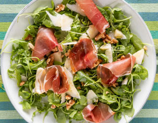 Insalata con prosciutto crudo