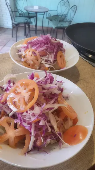 Chancho Con Yuca Cerdo Guisado
