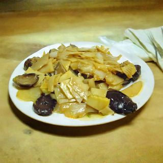 Bambú Y Setas Chinas Salteadas炒双冬