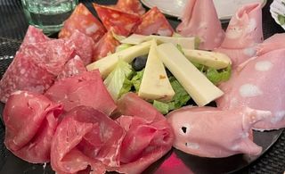 Tagliere di salumi e formaggi per 2 persone