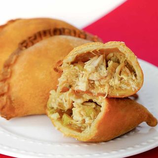 Empanada Maíz Casera Pollo - Empanada Chicken 