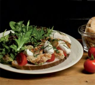 Тартин с маринованной курицей