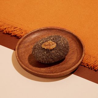 ახალი რეცეპტი – შოკოლადის „კარტოშკა“ ნამცხვარი კაკლით