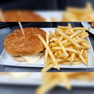 HAMBURGUESA DE QUESO