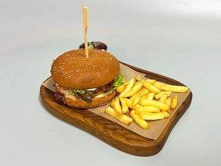 Доска "Бургер" (350/50 г)