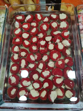 Pimientos Cherry Rellenos De Queso 100 G