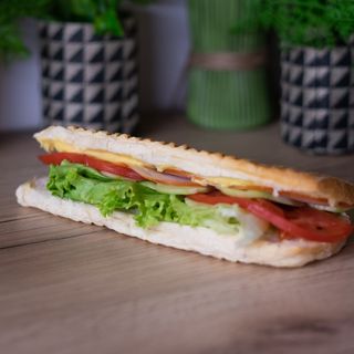 Свеж сандвич с пуешко филе 