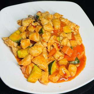 21 .Pollo con salsa piccante