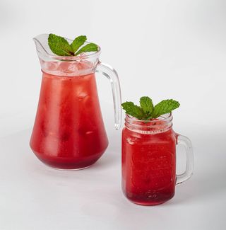 Лимонад с мякотью клубника