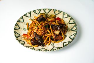 Босо лагман с говядиной и грибами муэр (400 гр.)