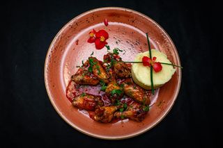 Aripioare de pui picante cu piure