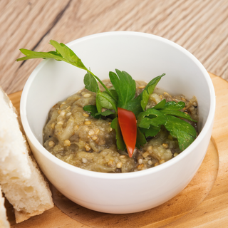 VINETE COAPTE PE JAR 