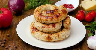 Куриные колбаски с сыром 