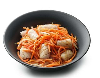 Салат кальмари по-корейські