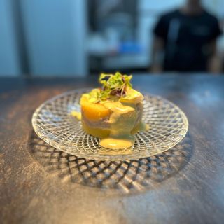 Causa de atún con huancaína