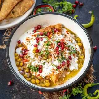 4 Samosa chaat