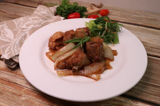 Бараньи ребрышки с овощами (300г)