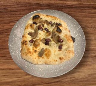 Focaccia Ciuperci& Masline