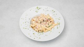 Penne pršut tikvice