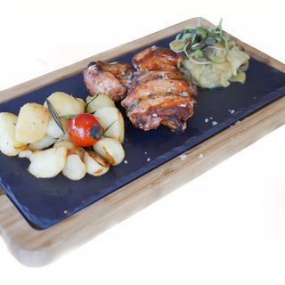 Muslo De Pollo Deshuesado A La Brasa