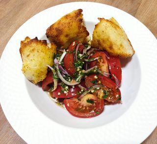 Салат Томатний (300г)