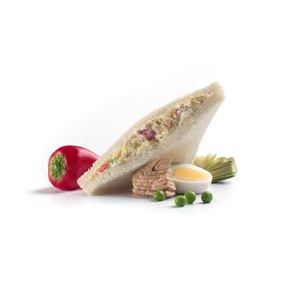 Sándwich De Ensaladilla