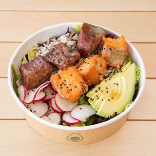 Aloha Bowl / 411 cal