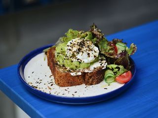 Авокадо тост (300g)