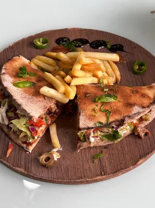 Makloub Chawarma