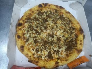 Pizza Viande Hachée+ boisson