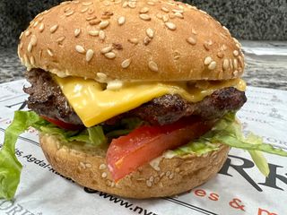 The All American Cheeseburger